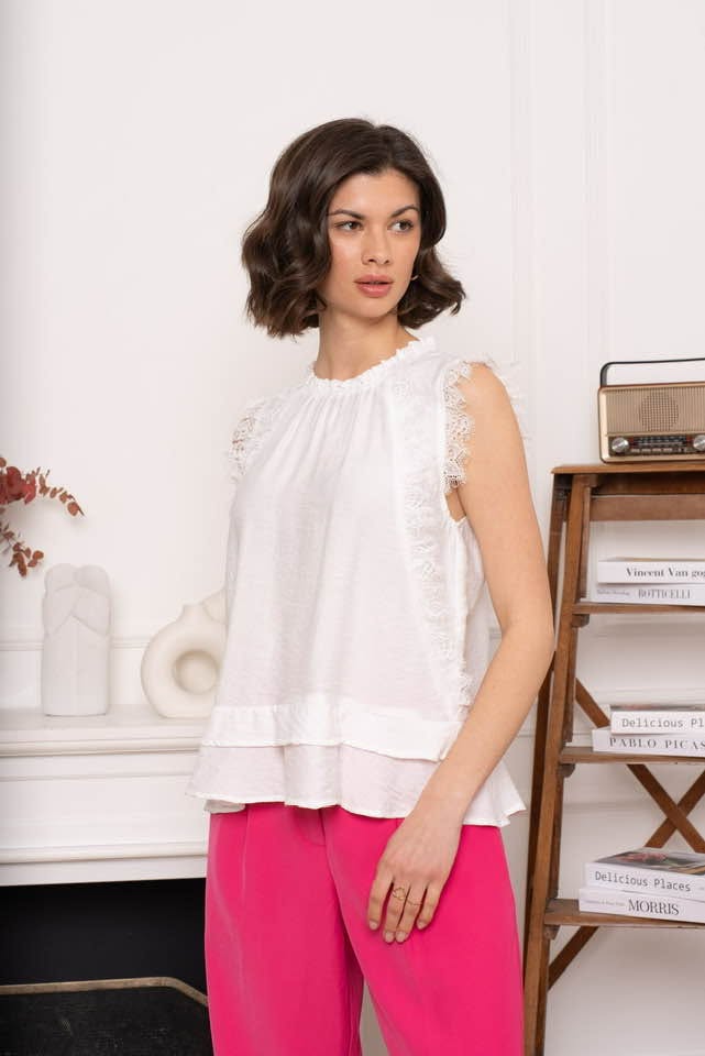 Top dentelle et pantalon fuchsia